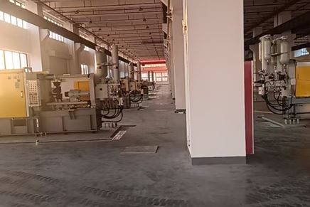 新机入新厂，伟业启新章